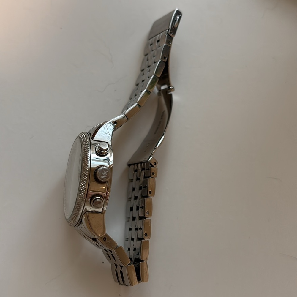 MICHAEL KORS Ritz Chronograph chrome date watch 5020 EUC - Picture 3 of 12